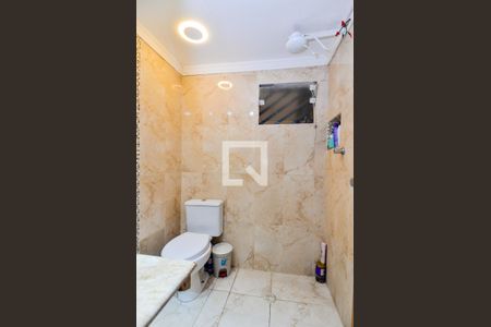 Casa à venda com 90m², 2 quartos e 2 vagasBanheiro da Suíte