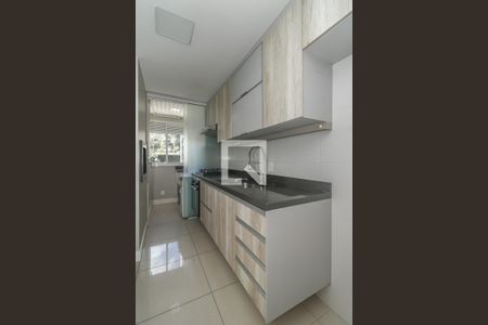 Cozinha de apartamento para alugar com 3 quartos, 75m² em Jardim Carvalho, Porto Alegre