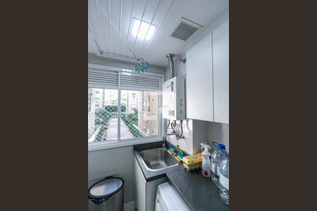 Apartamento à venda com 75m², 3 quartos e 1 vaga Apartamento à venda com 75m², 3 quartos e 1 vagaCozinha e Área de Serviço