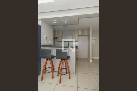 Cozinha de apartamento para alugar com 3 quartos, 75m² em Jardim Carvalho, Porto Alegre