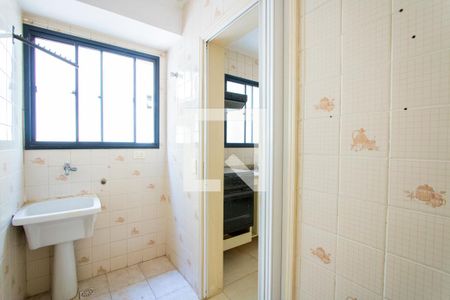 Apartamento à venda com 70m², 2 quartos e 1 vaga Apartamento à venda com 70m², 2 quartos e 1 vagaÁrea de serviço