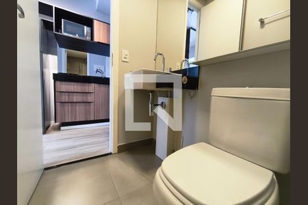 Banheiro de kitnet/studio à venda com 1 quarto, 21m² em Vila Mariana, São Paulo