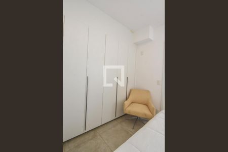 Apartamento à venda com 66m², 1 quarto e 1 vagaSuíte 01