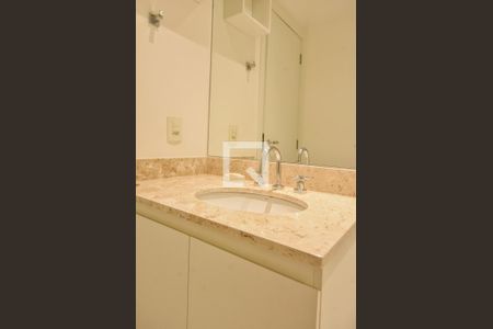 Apartamento à venda com 66m², 1 quarto e 1 vagaBanheiro 02