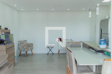 Sala  de apartamento à venda com 2 quartos, 67m² em Vila Marina, São Paulo