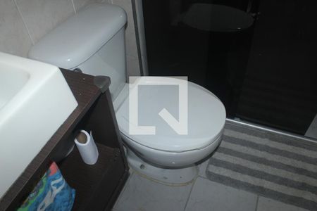 Banheiro de apartamento à venda com 3 quartos, 69m² em Vila São Paulo, São Paulo