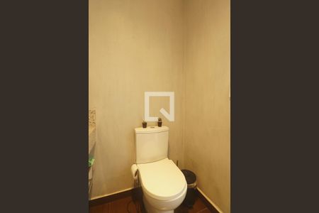 Casa à venda com 258m², 3 quartos e 6 vagasLavabo