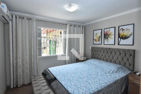 Casa à venda com 250m², 3 quartos e 3 vagasQuarto Suíte