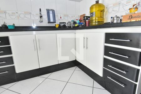 Casa à venda com 250m², 3 quartos e 3 vagasCozinha