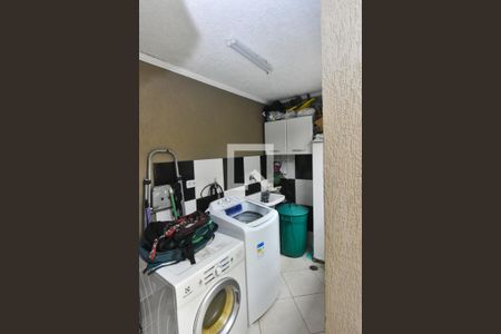 Casa à venda com 250m², 3 quartos e 3 vagasÁrea de Serviço
