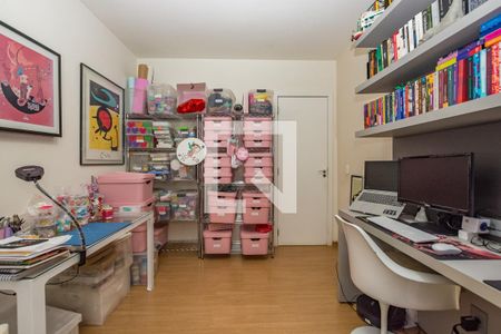 Apartamento à venda com 141m², 4 quartos e 3 vagasQuarto 4