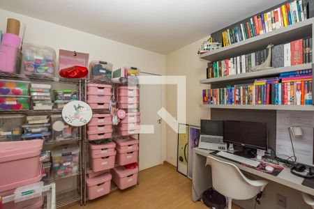 Apartamento à venda com 141m², 4 quartos e 3 vagasQuarto 4