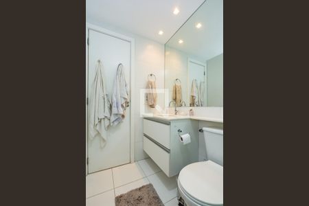 Apartamento à venda com 141m², 4 quartos e 3 vagasBanheiro da Suíte 3