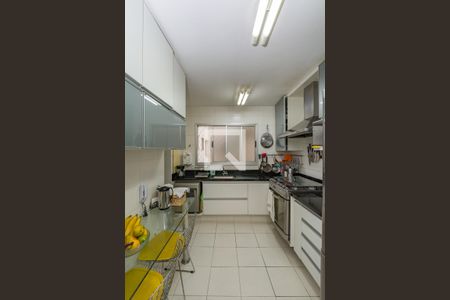 Apartamento à venda com 141m², 4 quartos e 3 vagasCozinha