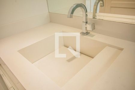 Casa à venda com 114m², 3 quartos e 1 vagaBanheiro - Torneira