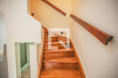 Escadas de casa à venda com 3 quartos, 114m² em Vila Clementino, São Paulo