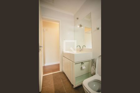 Casa à venda com 114m², 3 quartos e 1 vagaBanheiro