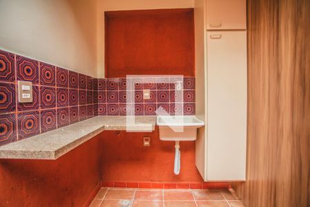 Casa à venda com 114m², 3 quartos e 1 vagaÁrea de Serviço