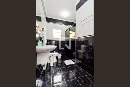 Casa à venda com 188m², 3 quartos e 2 vagasBanheiro da Suíte 1