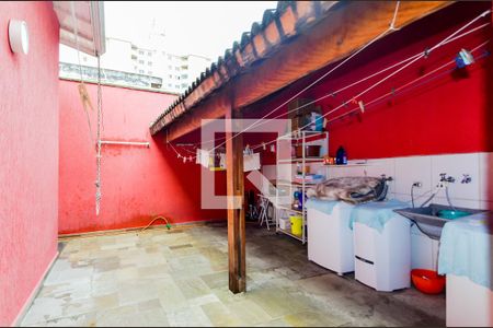 Casa à venda com 122m², 3 quartos e 2 vagasÁrea de Serviço