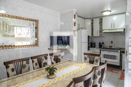 Casa à venda com 125m², 3 quartos e 2 vagasCopa