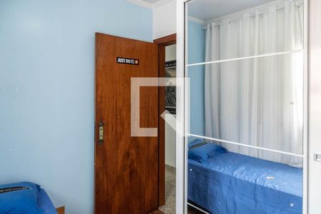 Casa à venda com 125m², 3 quartos e 2 vagasQuarto 2