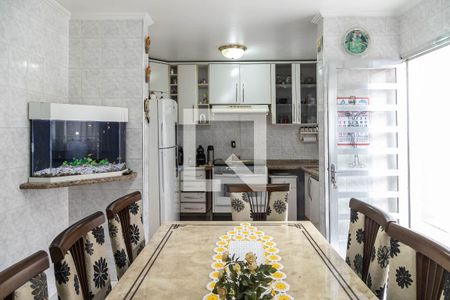 Casa à venda com 125m², 3 quartos e 2 vagasCopa