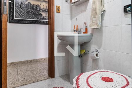 Casa à venda com 125m², 3 quartos e 2 vagasBanheiro