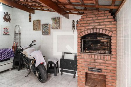 Casa à venda com 125m², 3 quartos e 2 vagasChurrasqueira