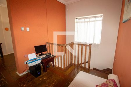 Casa à venda com 250m², 3 quartos e 3 vagasSala