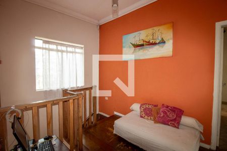 Casa à venda com 250m², 3 quartos e 3 vagasSala