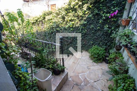 Casa à venda com 250m², 3 quartos e 3 vagasQuintal