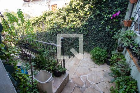 Casa à venda com 250m², 3 quartos e 3 vagasQuintal