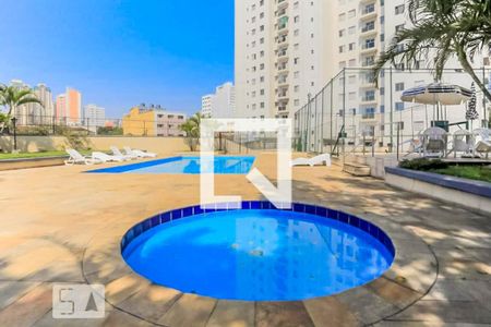 Apartamento à venda com 75m², 2 quartos e 1 vaga Apartamento à venda com 75m², 2 quartos e 1 vagaPiscina