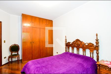 Casa à venda com 314m², 3 quartos e 4 vagasQuarto 1