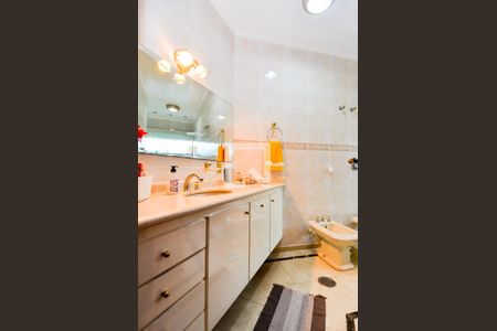 Casa à venda com 314m², 3 quartos e 4 vagasBanheiro da Suíte