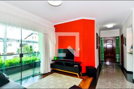 Sala de casa à venda com 3 quartos, 314m² em Vila Galvão, Guarulhos