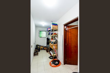 Casa à venda com 314m², 3 quartos e 4 vagasQuarto de Serviço