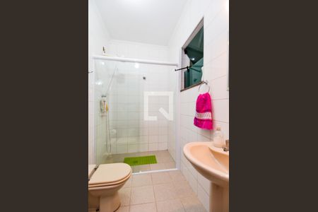 Casa à venda com 314m², 3 quartos e 4 vagasBanheiro de Serviço