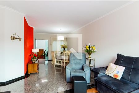 Sala de casa à venda com 3 quartos, 314m² em Vila Galvão, Guarulhos