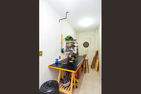 Casa à venda com 314m², 3 quartos e 4 vagasQuarto de Serviço