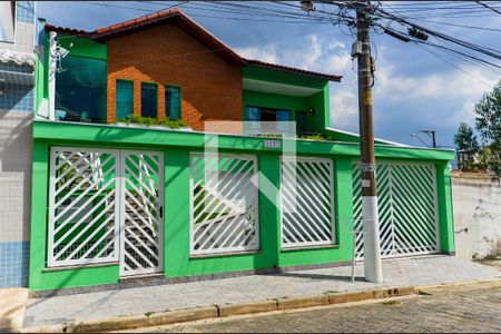 Casa à venda com 314m², 3 quartos e 4 vagasFachada