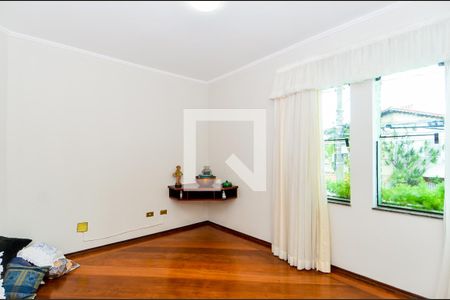 Casa à venda com 314m², 3 quartos e 4 vagasSala de TV