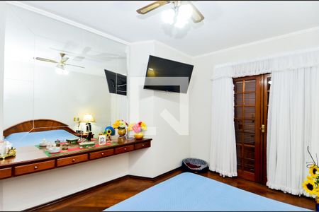 Casa à venda com 314m², 3 quartos e 4 vagasQuarto 3 - Suíte