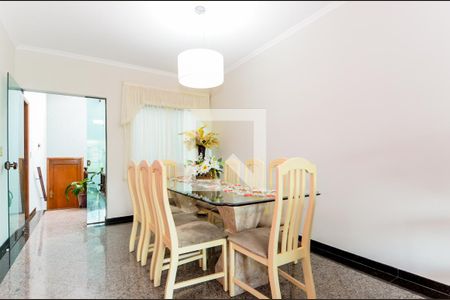 Sala de casa à venda com 3 quartos, 314m² em Vila Galvão, Guarulhos