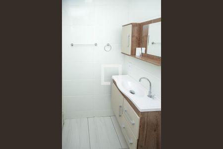 Apartamento para alugar com 46m², 2 quartos e 1 vaga Apartamento para alugar com 46m², 2 quartos e 1 vagaBanheiro