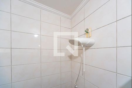 Casa à venda com 180m², 3 quartos e 2 vagasChuveiro