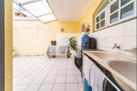 Casa à venda com 180m², 3 quartos e 2 vagasCozinha