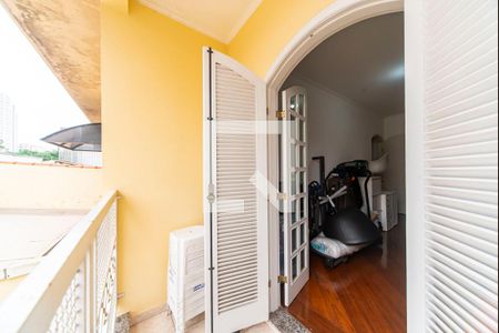 Casa à venda com 180m², 3 quartos e 2 vagasVaranda do Quarto 2