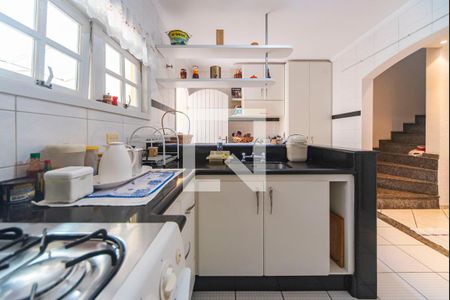 Casa à venda com 180m², 3 quartos e 2 vagasCozinha